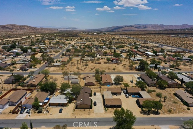 Detail Gallery Image 8 of 12 For 6391 Indio Ave, Yucca Valley,  CA 92284 - – Beds | – Baths