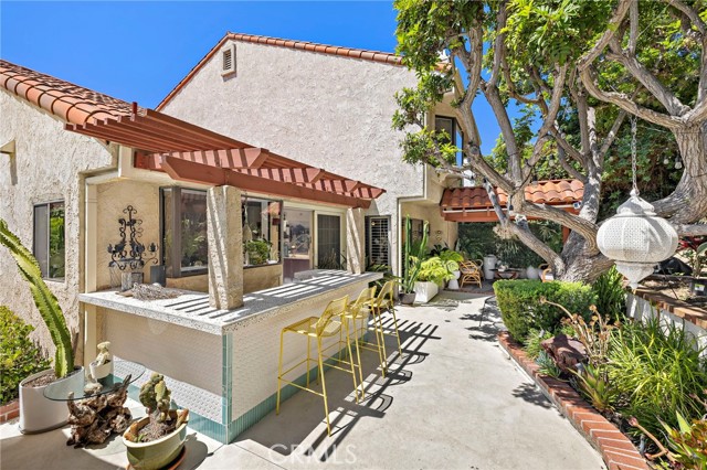 Detail Gallery Image 38 of 55 For 25962 Ernestine Ct, Laguna Hills,  CA 92653 - 3 Beds | 2/1 Baths