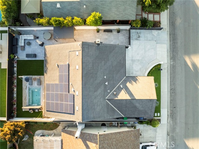 Detail Gallery Image 37 of 42 For 985 Begonia Ave, Costa Mesa,  CA 92626 - 3 Beds | 3 Baths