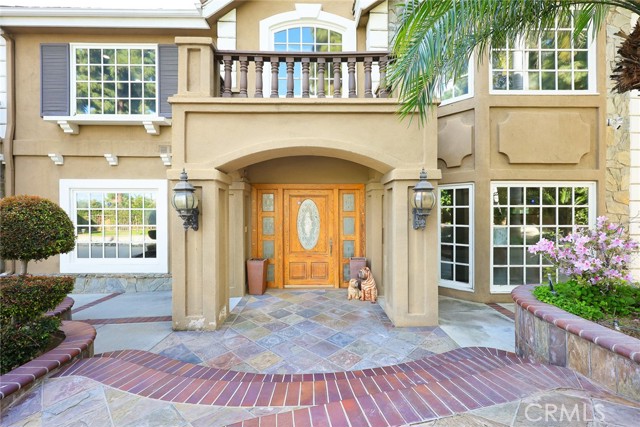 Detail Gallery Image 9 of 75 For 2701 Terraza Pl, Fullerton,  CA 92835 - 6 Beds | 4/2 Baths