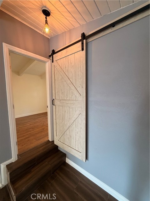 Detail Gallery Image 16 of 28 For 31014 Glen Oak Dr, Running Springs,  CA 92382 - 2 Beds | 1 Baths