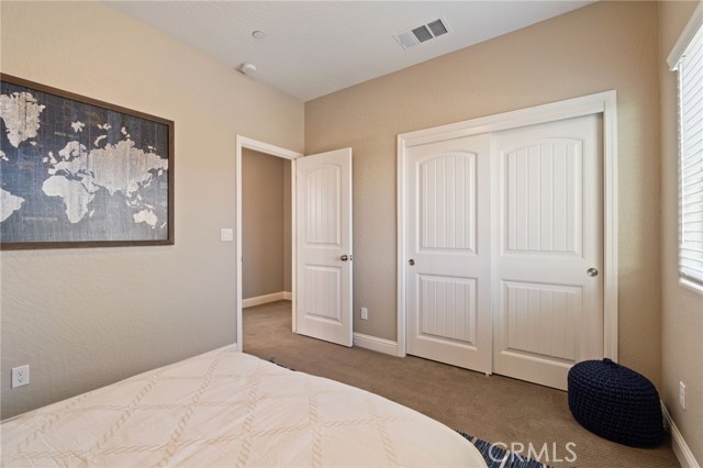 Image 29 of 54 For 521 Blue Oak Lane
