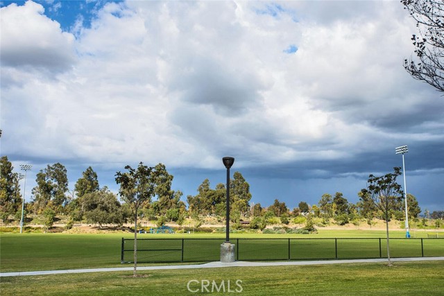 Detail Gallery Image 48 of 49 For 243 Riverdale Ct #431,  Camarillo,  CA 93010 - 3 Beds | 2/1 Baths