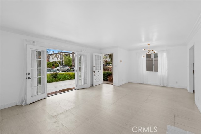 Detail Gallery Image 7 of 31 For 420 Narcissus Ave, Corona Del Mar,  CA 92625 - 3 Beds | 3 Baths