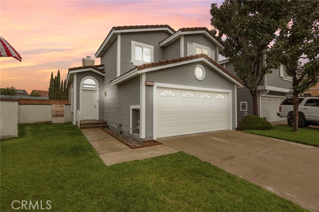 Detail Gallery Image 2 of 30 For 12804 Somerset, Chino,  CA 91710 - 3 Beds | 2/1 Baths