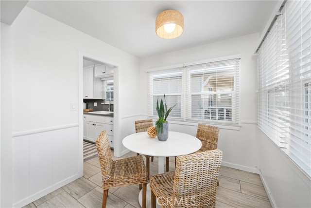 Detail Gallery Image 14 of 31 For 502 36th #B,  Newport Beach,  CA 92663 - 2 Beds | 1 Baths