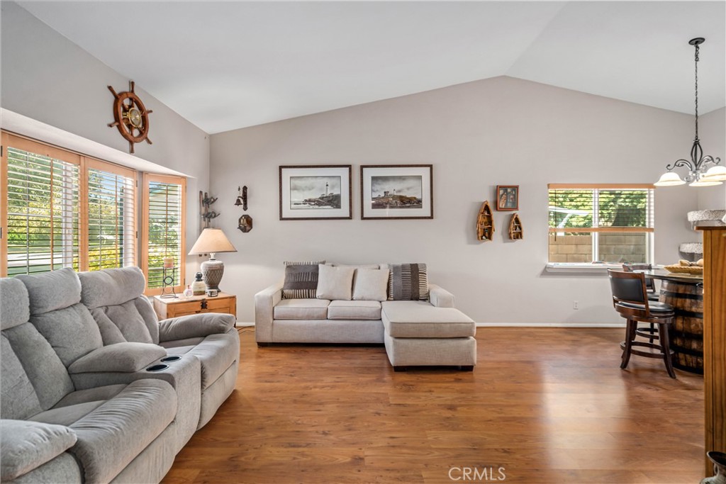 MLS #SR25242918 image #3