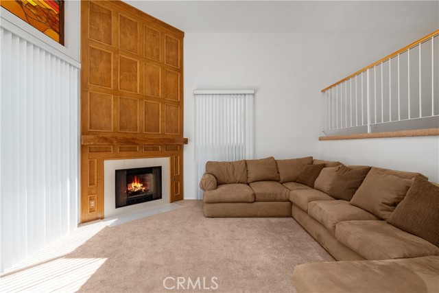 Detail Gallery Image 3 of 26 For 26007 Alizia Canyon Dr a,  Calabasas,  CA 91302 - 3 Beds | 2/1 Baths