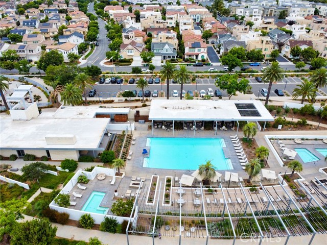 320 Magnet, Irvine CA: https://media.crmls.org/medias/57957cc5-60bf-45fe-ad39-fd9ba942ff7e.jpg
