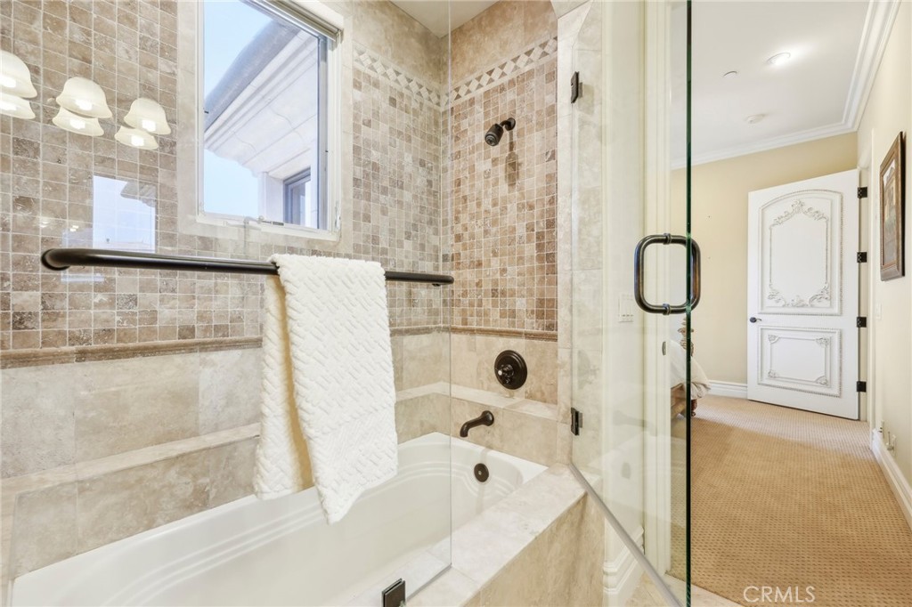 5795b364 6208 4612 8c86 0eb2011379e0