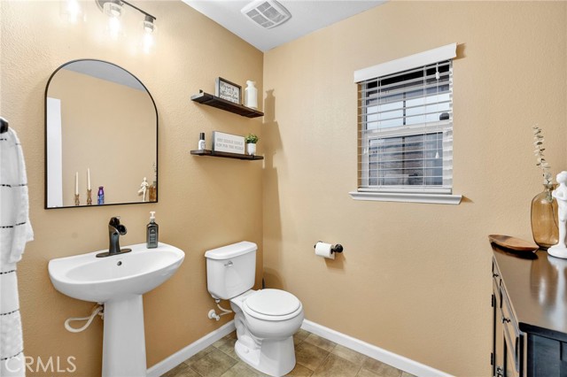 Detail Gallery Image 16 of 31 For 1418 Mandarin, Madera,  CA 93638 - 4 Beds | 2/1 Baths