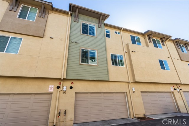 Detail Gallery Image 38 of 44 For 625 Savi Dr #102,  Corona,  CA 92878 - 3 Beds | 3/1 Baths