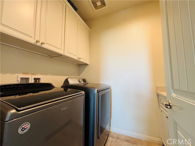 1466 Elliott Court, Redlands CA: https://media.crmls.org/medias/5797b5e7-0229-44a6-87ad-c4977c0a8715.jpg