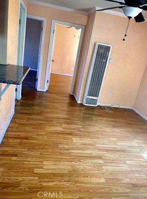 1627 W Parade Street, Long Beach CA: https://media.crmls.org/medias/57980996-4312-4773-af5f-25e16aa09522.jpg