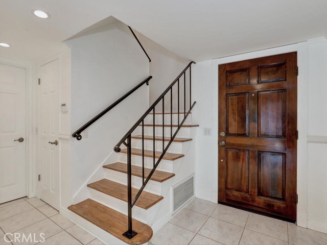Detail Gallery Image 9 of 50 For 9731 Holder St, Cypress,  CA 90630 - 5 Beds | 2/1 Baths