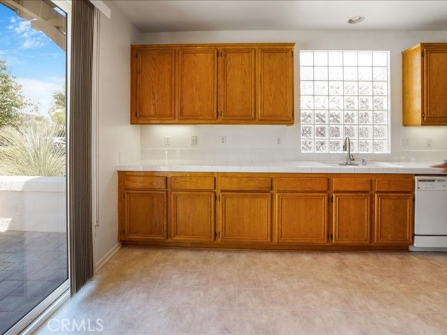 Detail Gallery Image 12 of 62 For 248 Four Season Bld, Hemet,  CA 92545 - 2 Beds | 2 Baths