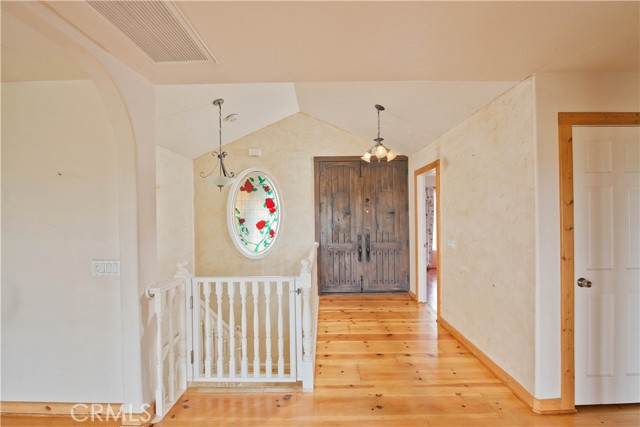 Detail Gallery Image 15 of 41 For 4389 San Blas Ave, Woodland Hills,  CA 91364 - 4 Beds | 2/1 Baths