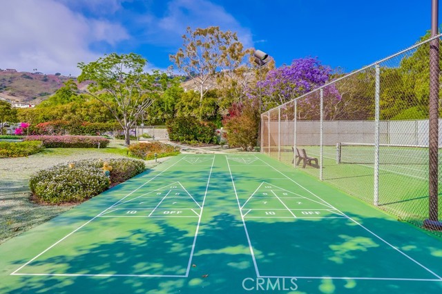 3200 La Rotonda Drive, Rancho Palos Verdes CA: https://media.crmls.org/medias/579a5a33-92f7-4cb7-85db-f81eb4e6ff8b.jpg