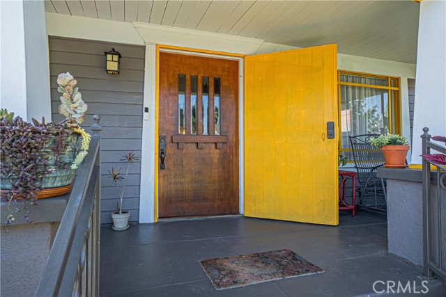 Detail Gallery Image 13 of 70 For 1610 W 36th Place, Los Angeles,  CA 90018 - 4 Beds | 2/1 Baths