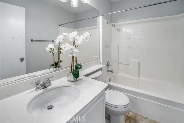 Detail Gallery Image 41 of 66 For 918 Harbor St, Corona,  CA 92882 - 3 Beds | 2/1 Baths