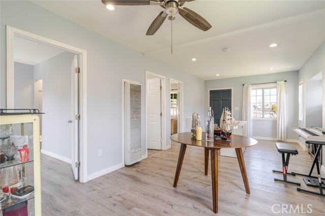 Detail Gallery Image 10 of 28 For 1100 W 103rd St, Los Angeles,  CA 90044 - 2 Beds | 1 Baths