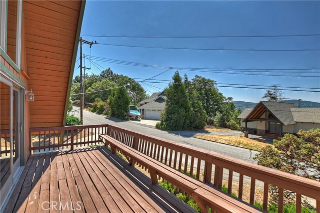 Detail Gallery Image 43 of 70 For 28938 Mammoth Dr, Lake Arrowhead,  CA 92352 - 3 Beds | 2/1 Baths