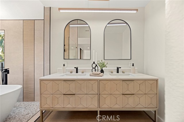 24876 Avenida Avalon, Laguna Hills CA: https://media.crmls.org/medias/579d761b-3b9a-40be-b8d6-0158f91efa0e.jpg