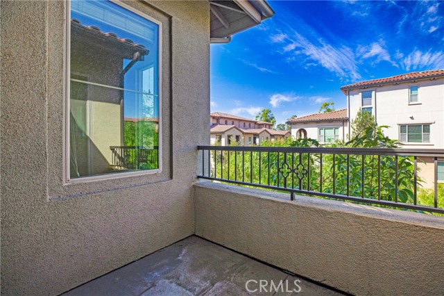 Detail Gallery Image 7 of 25 For 116 Neptune, Irvine,  CA 92618 - 2 Beds | 2/1 Baths