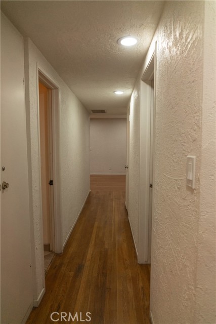 Detail Gallery Image 26 of 59 For 20121 Comanche Pl, Winnetka,  CA 91306 - 3 Beds | 2 Baths