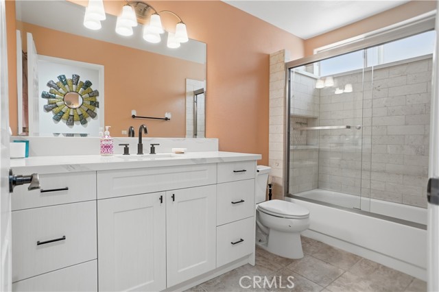 Detail Gallery Image 13 of 30 For 25550 Longfellow Place, Stevenson Ranch,  CA 91381 - 4 Beds | 3 Baths