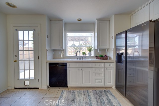 Detail Gallery Image 10 of 36 For 1162 Brittany Ave, Arroyo Grande,  CA 93420 - 3 Beds | 2/1 Baths