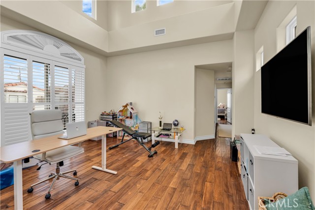 Detail Gallery Image 15 of 26 For 122 19th St, Huntington Beach,  CA 92648 - 3 Beds | 4/1 Baths