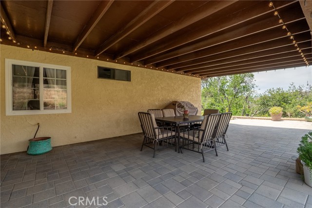 Detail Gallery Image 14 of 19 For 27295 via Marcia, Saugus,  CA 91350 - 4 Beds | 2 Baths