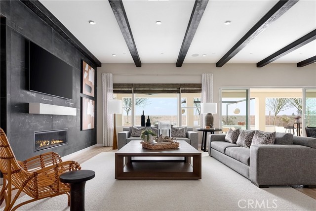 16402 Ginger Creek Drive, Riverside CA: https://media.crmls.org/medias/57a2b912-5ad6-41a1-8b3f-f29ac93cb623.jpg