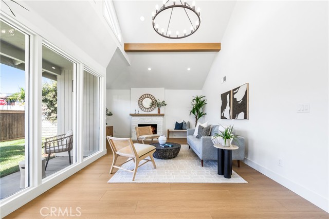 5309 E Appian Way, Long Beach CA: https://media.crmls.org/medias/57a368bf-40aa-4054-8a6d-853c6183b23a.jpg