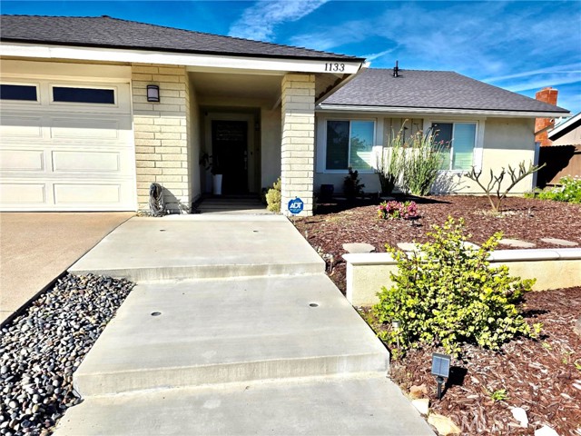 Detail Gallery Image 2 of 23 For 1133 Avenida Del Corto, Fullerton,  CA 92833 - 3 Beds | 2 Baths