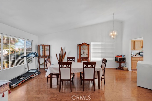 11117 Villa, Adelanto CA: https://media.crmls.org/medias/57a549f9-7a10-4280-aece-e3e63de6e18e.jpg