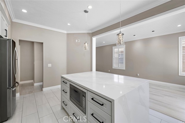 9 Cranwell, Aliso Viejo CA: https://media.crmls.org/medias/57a5845f-02c2-4f75-9591-91cd36bbdbde.jpg