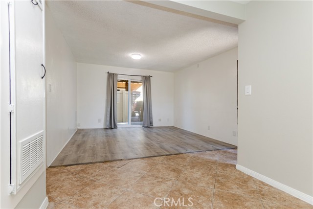 12835 10th Street, Chino CA: https://media.crmls.org/medias/57a6696c-8a19-442c-a0fb-2f2a0d415812.jpg