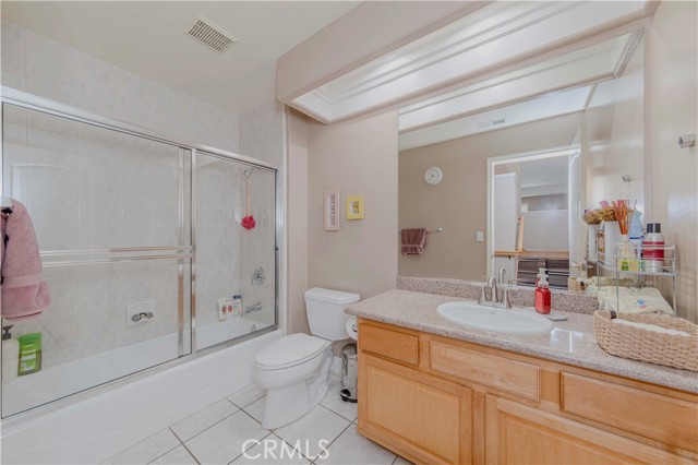 4489 Spencer Street, Torrance CA: https://media.crmls.org/medias/57a79996-3922-47af-a6db-bf1671c64603.jpg