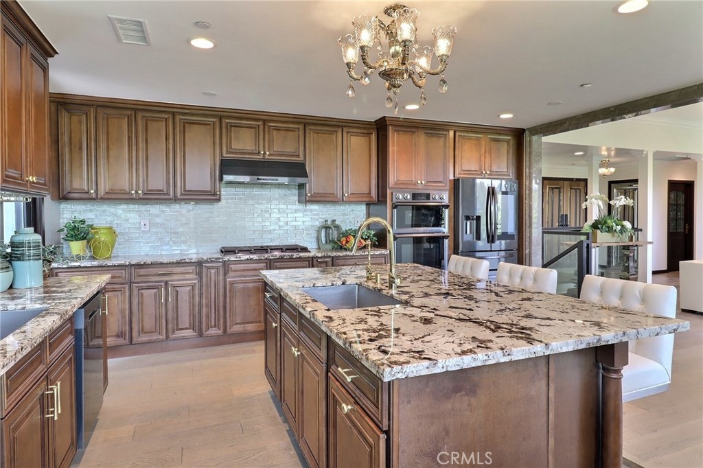 MLS #WS25153368 img 20