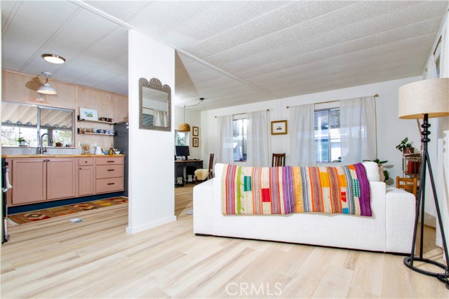 Detail Gallery Image 4 of 26 For 7425 Church Street #97,  Yucca Valley,  CA 92284 - 2 Beds | 2 Baths