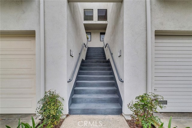 Detail Gallery Image 9 of 49 For 5744 E Creekside Ave #35,  Orange,  CA 92869 - 2 Beds | 2 Baths