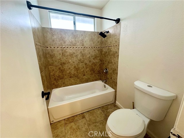 11443 Citrus Glen Lane, Fontana, California 92337, 3 Bedrooms Bedrooms, ,2 BathroomsBathrooms,Single Family Residence,For Sale,Citrus Glen,CV25030474