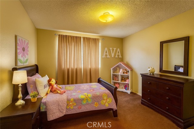 5830 Holiday Avenue, Rosamond CA: https://media.crmls.org/medias/57a9979e-eead-40d8-80fb-1016713d431d.jpg