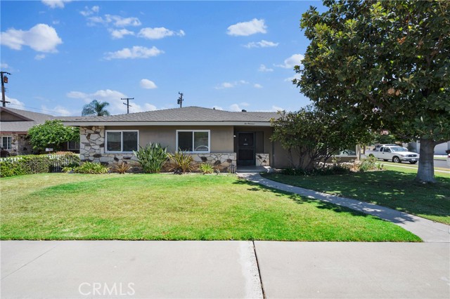 Detail Gallery Image 1 of 1 For 200 Ladera Vista, Fullerton,  CA 92831 - 3 Beds | 2 Baths