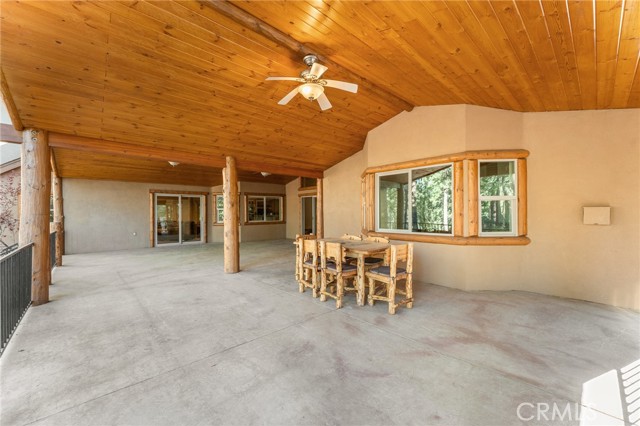 1540 Alderwood Court, Big Bear City CA: https://media.crmls.org/medias/57aa272b-04a9-42bb-b987-d0a9ba87f41d.jpg