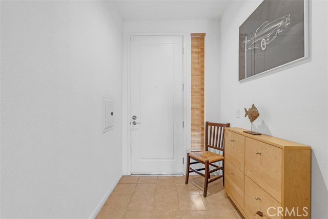 Detail Gallery Image 5 of 37 For 201 E Angeleno Ave #326,  Burbank,  CA 91502 - 2 Beds | 1 Baths