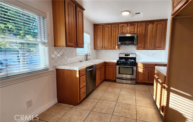 25714 Crest Road, Torrance, California 90505, 3 Bedrooms Bedrooms, ,2 BathroomsBathrooms,Residential Lease,For Rent,Crest,SB26086809