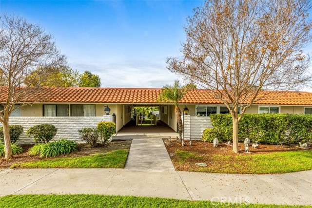 Detail Gallery Image 35 of 41 For 2096 Ronda Granada #O,  Laguna Woods,  CA 92637 - 2 Beds | 2 Baths